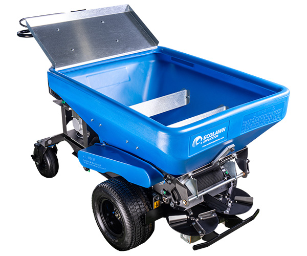 Vanguard’s 48V 1.5kWh* Swappable Battery powering a topdresser