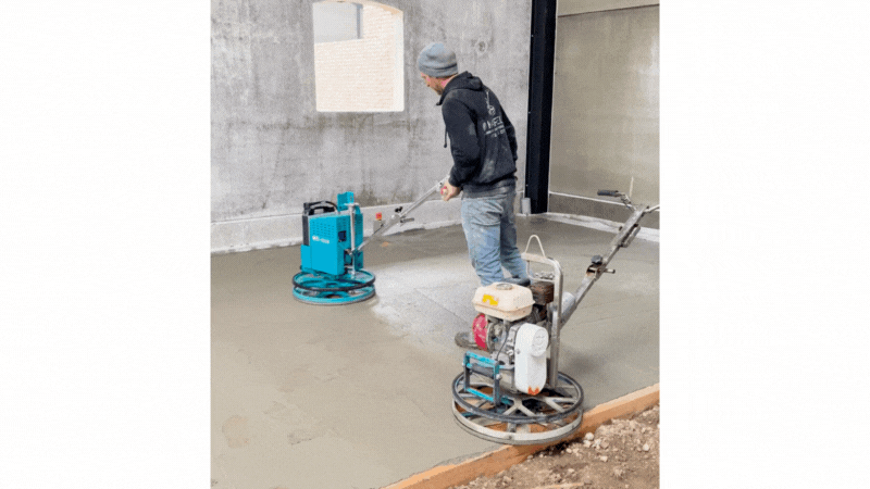 B-mac-trowel-powered-by-Vanguard-Si1-5-battery