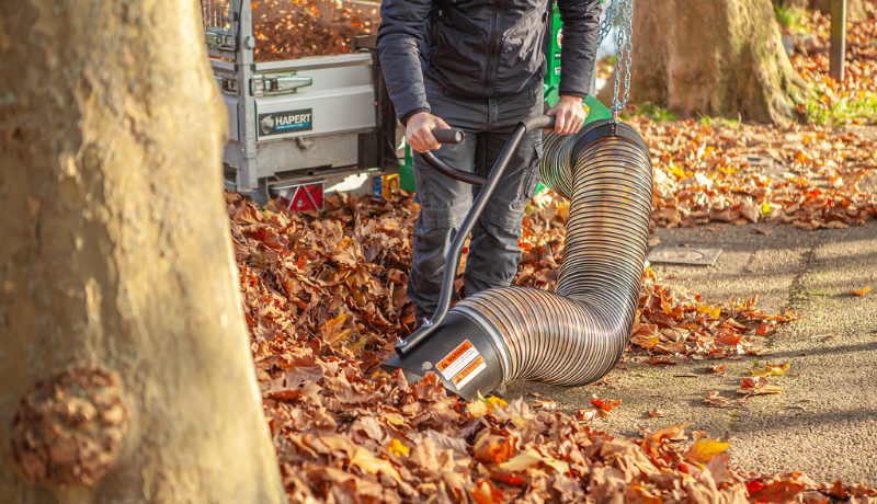Billy-Goat-debris-loader-detail