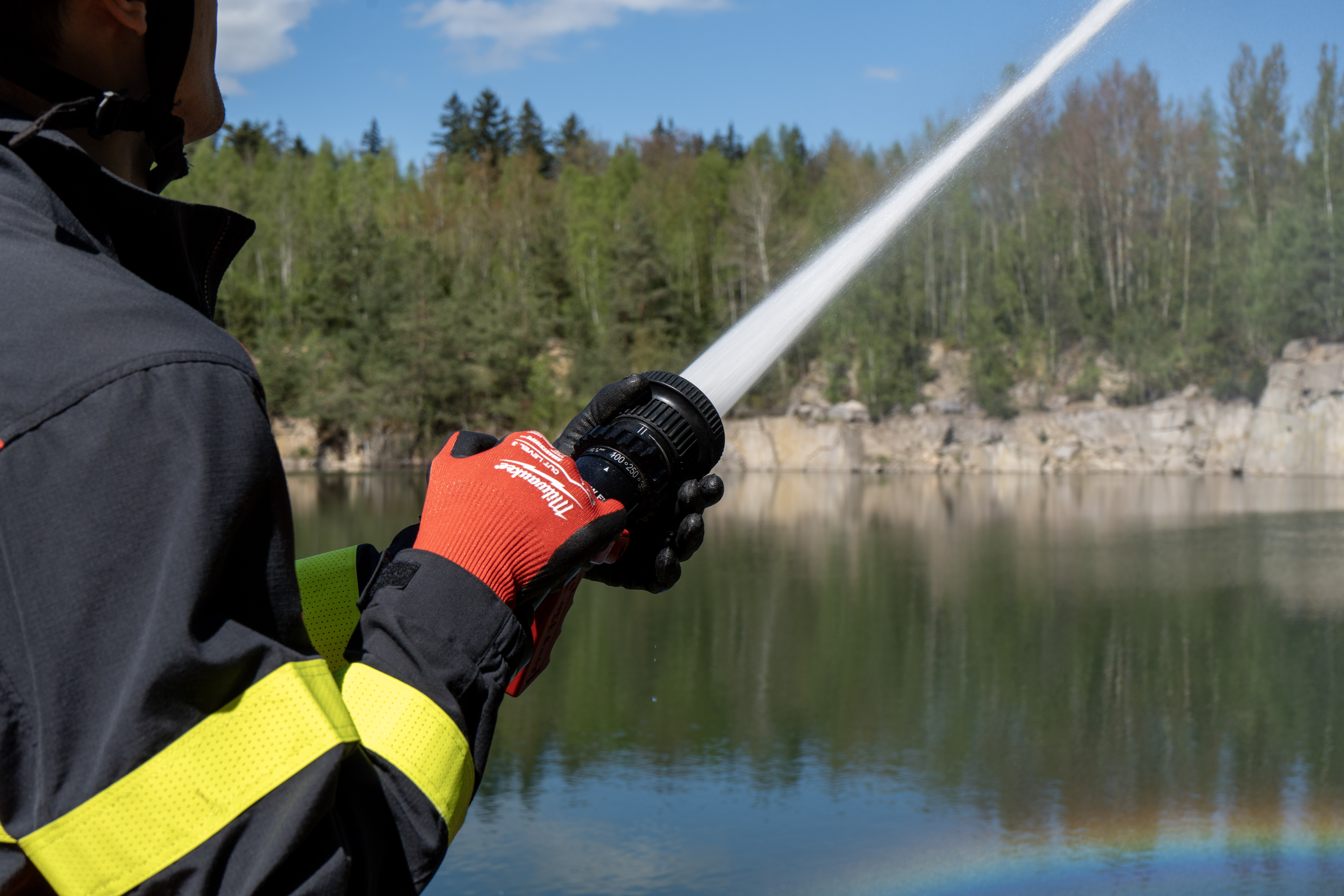 Pavlis fire pump powered by Vanguard EFI engine